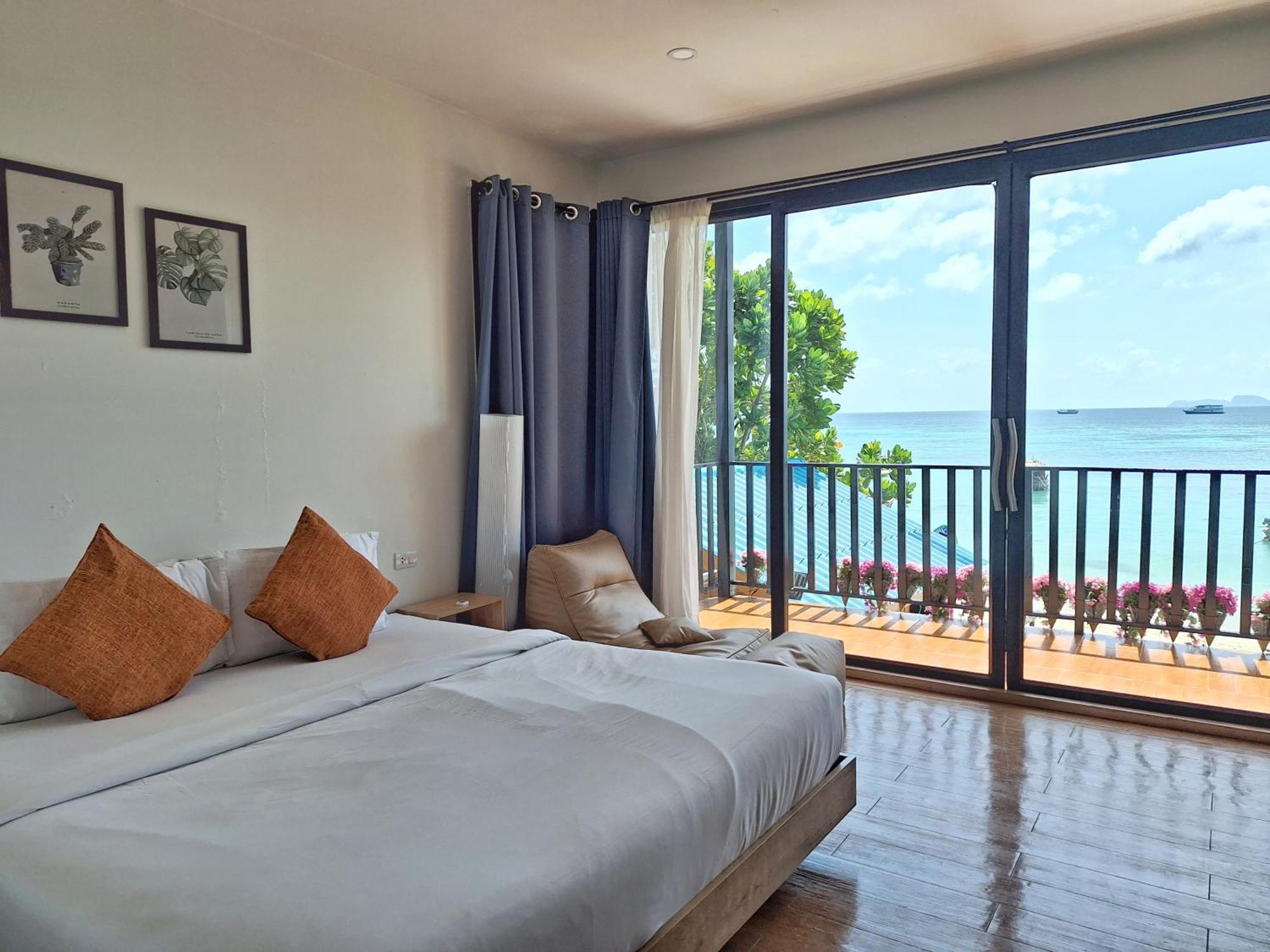 Lipe Sunrise Beach House Exterior photo