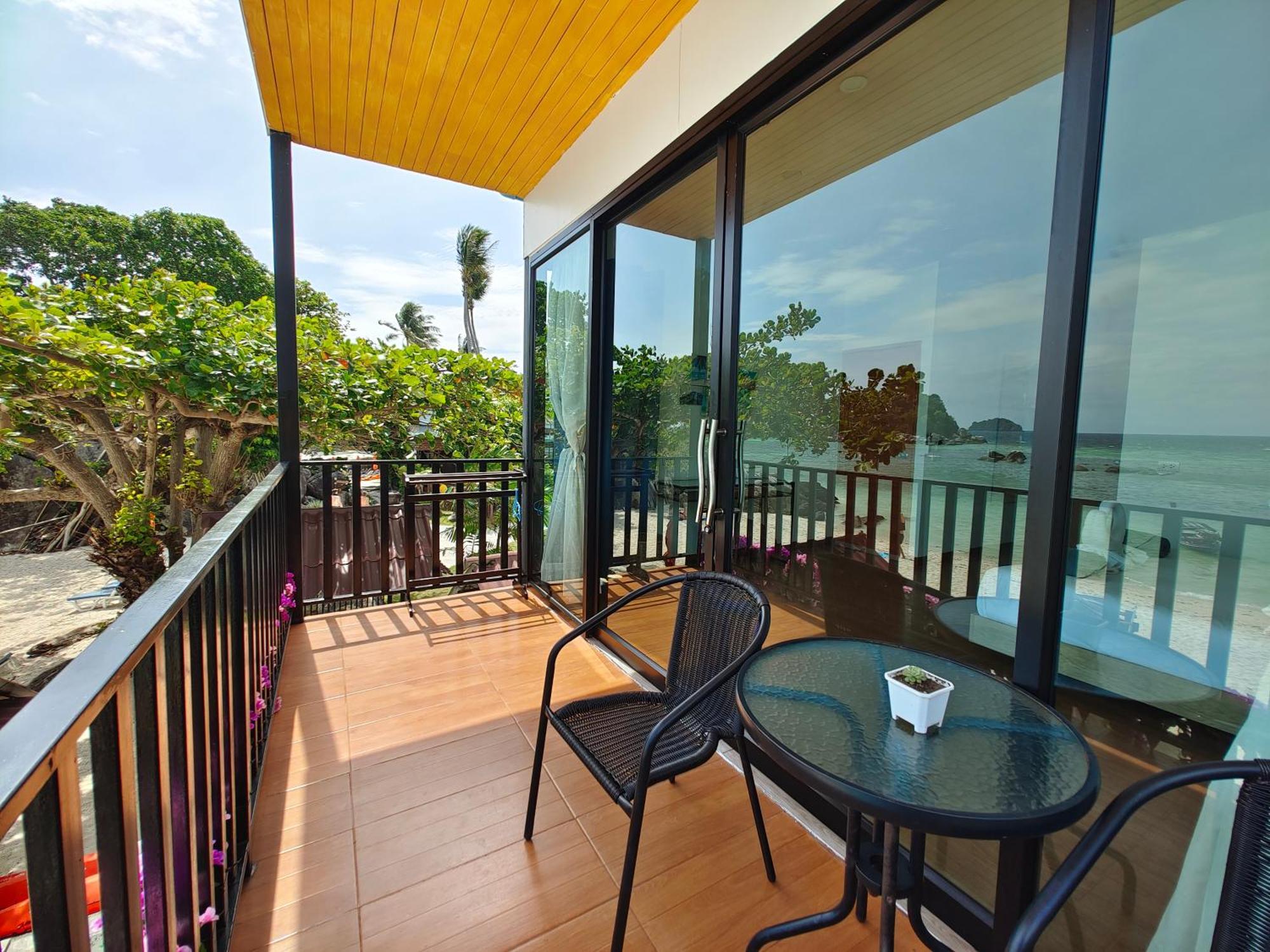 Lipe Sunrise Beach House Exterior photo